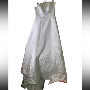 Winnie Couture Size 6 White Strapless Wedding Dress‎